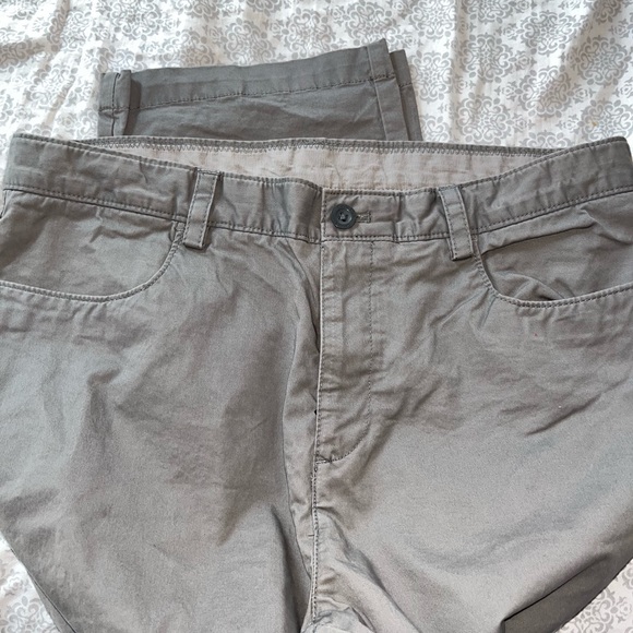 Calvin Klein casual pants - Picture 3 of 4